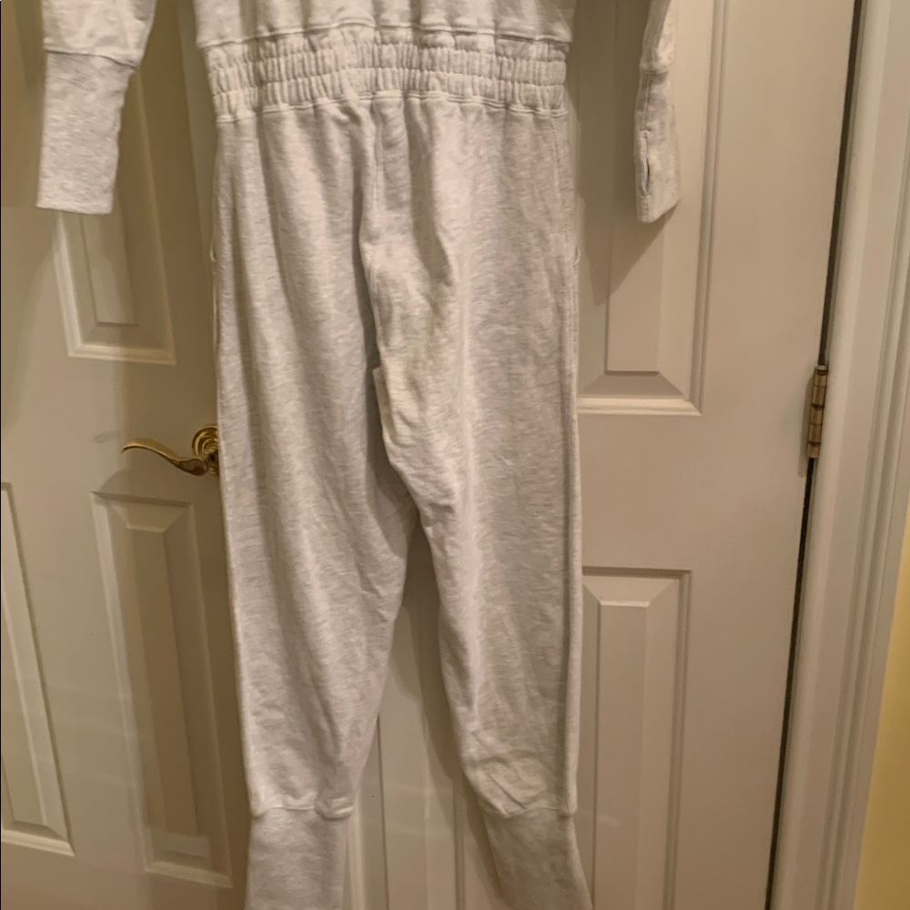 FP Movement One Piece Free People Jumpsuit Relaxed Fit Training Day Gray XS. - Picture 5 of 16